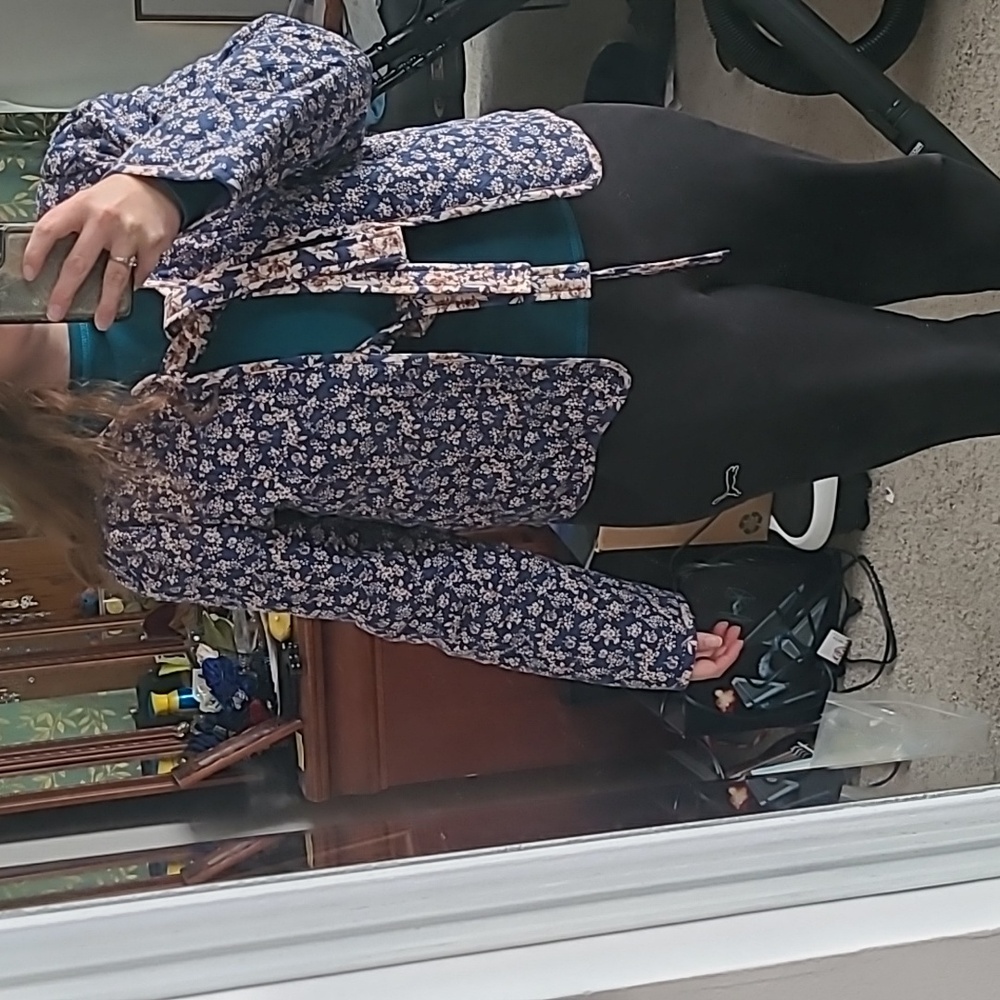 Jacket - Picture 5 of 6